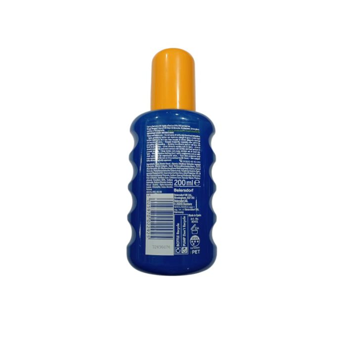 NIVEA Sun Protect & Moisture Sun Lotion SPF 20 (Medium) – 200 ml